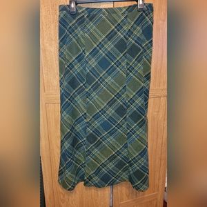 Midi paneled green plaid skirt size medium by elementz